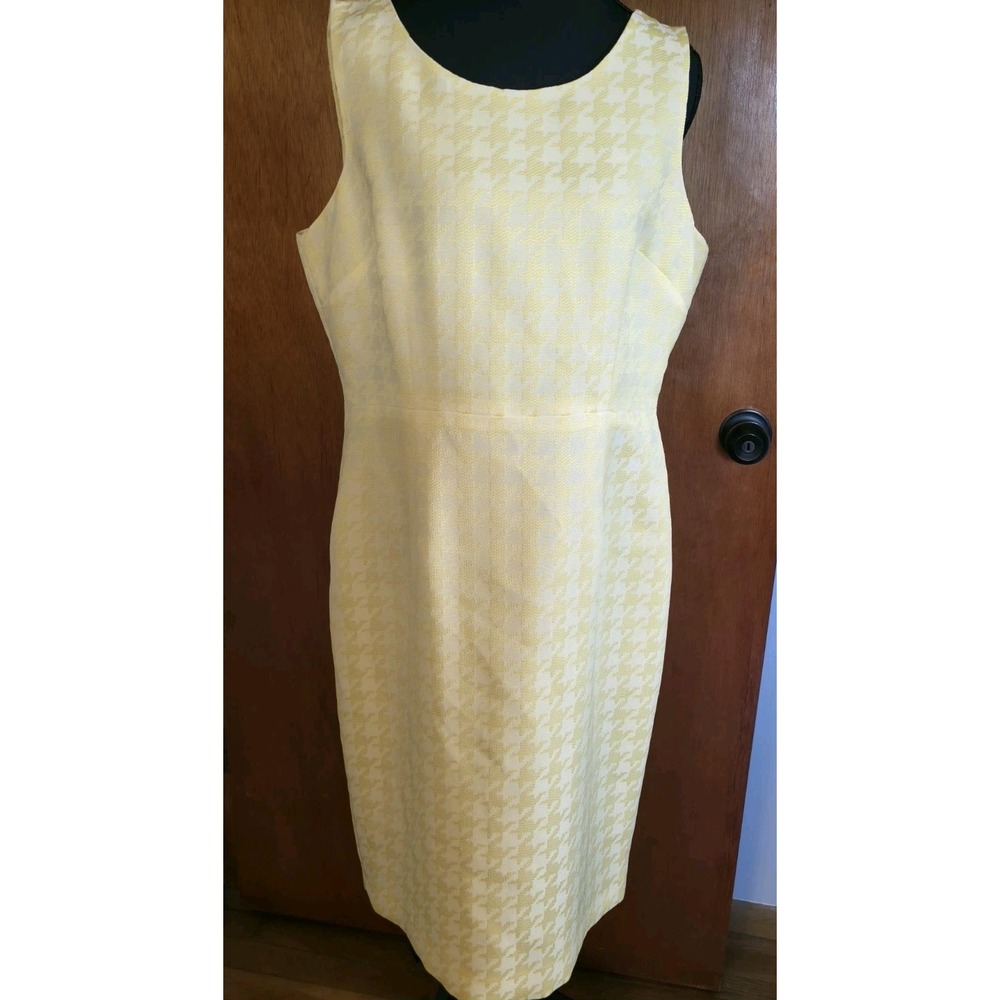 Kasper Yellow Sheath Houndstooth Dress 10 Mod Preppy Academia Career Pencil